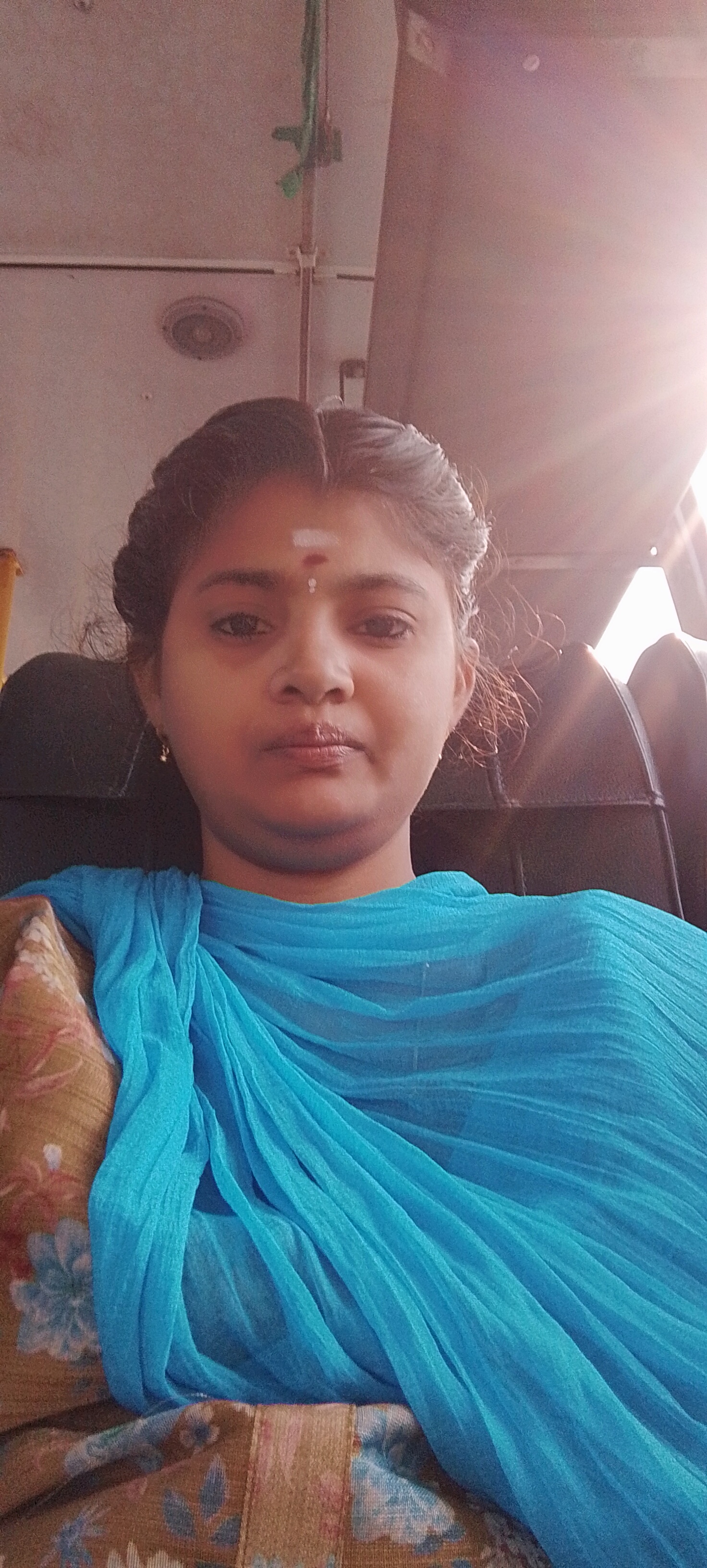 Varaga tamil tholzi